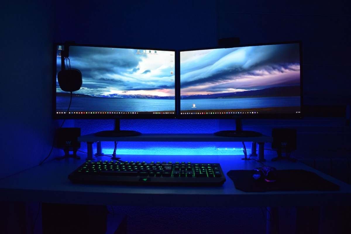 Best Monitors in 2026: Ultimate Buyer’s Guide & Top Picks